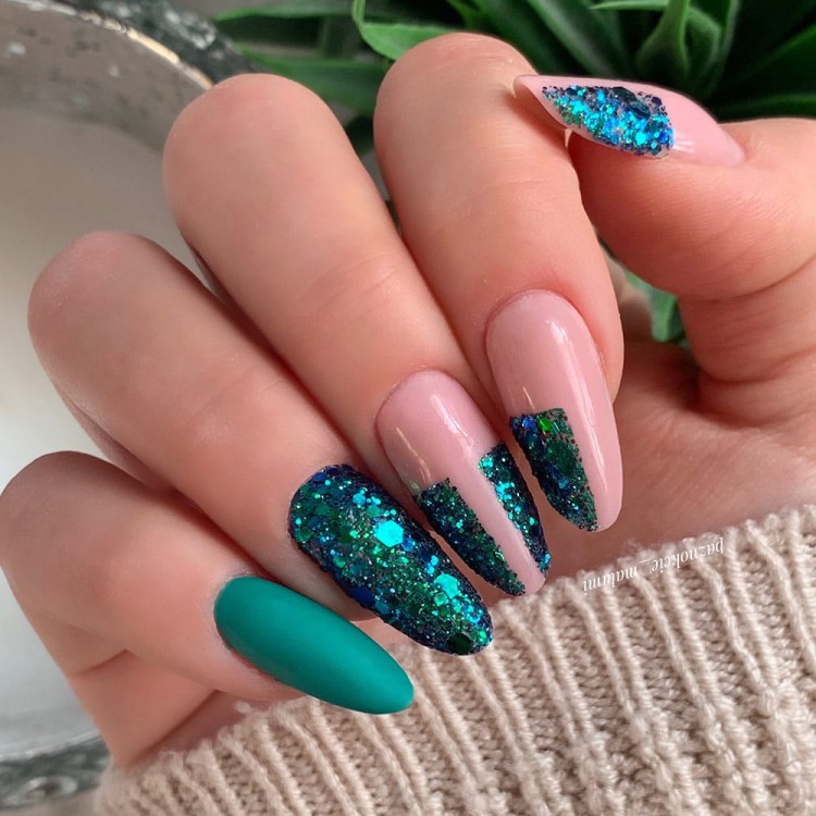 glitter-bomb-2.jpg
