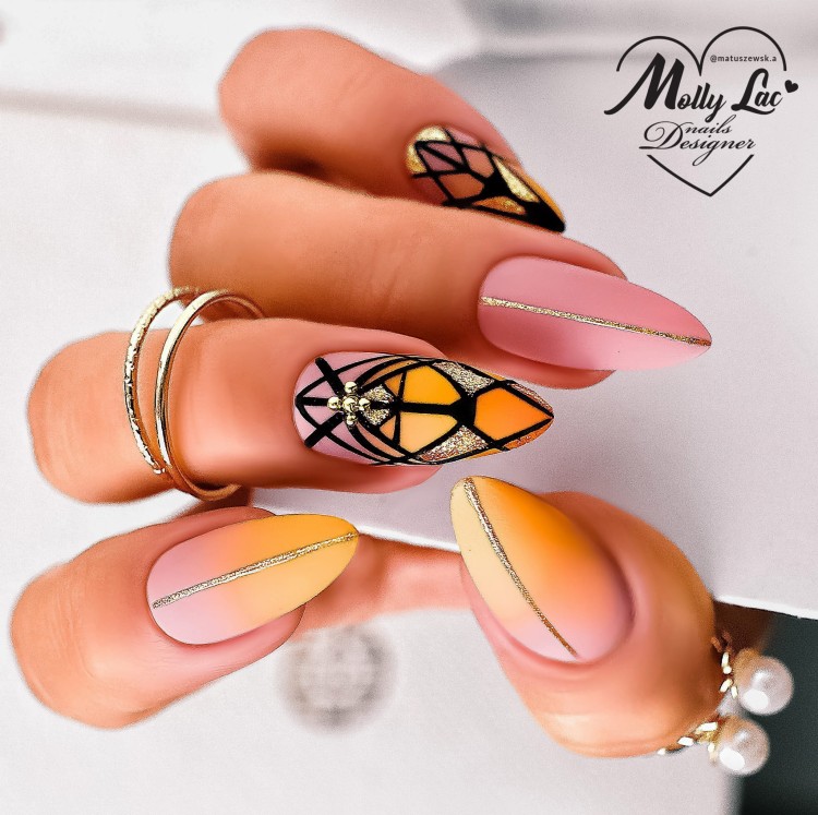 neonowy pomarancz - hybryda Sanfermines nr 480 Pablo Rozz @molly_lac ❤️ na podkładzie rozowy zel - perfect french Cashmere cover.jpg