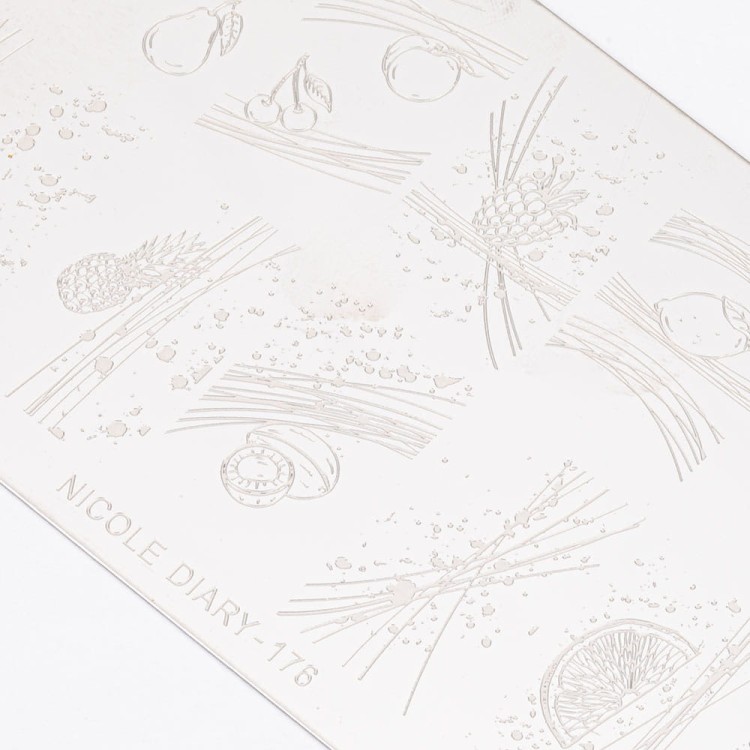 BLASZKA-DO-PAZNOKCI-S-NICOLE-DIARY-176_2.jpg