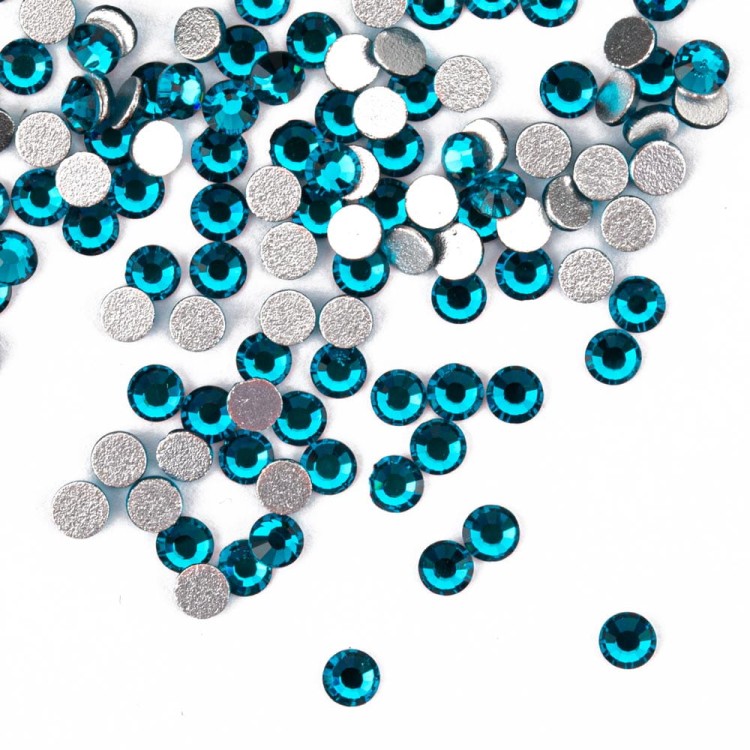 CYRKONIE-DO-PAZNOKCI-ALA-SWAROVSKI-1440SZT-BLUE-ZIRCON-SS10-3.jpg