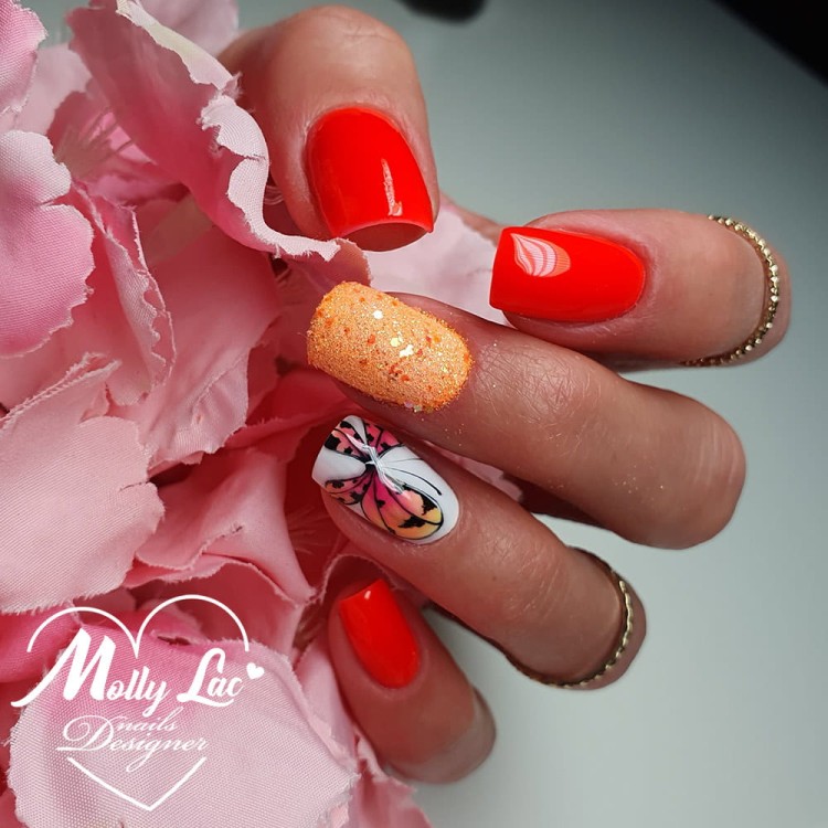 kolor-372,-hypnotise-white,-pyłek-sunset-effect,-elastic-top-coat,-paint-gel-black.jpg