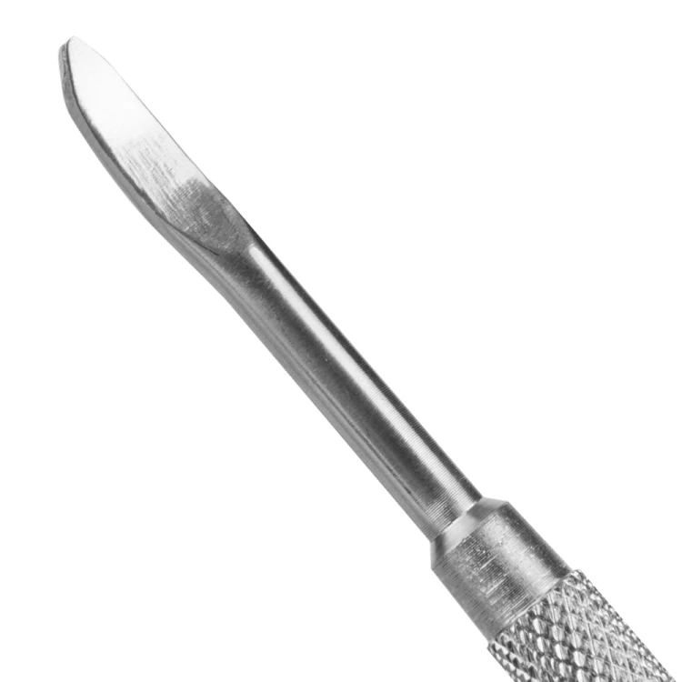 Dwustronne dłutko do skórek i paznokci Silver YC014 (1).jpg