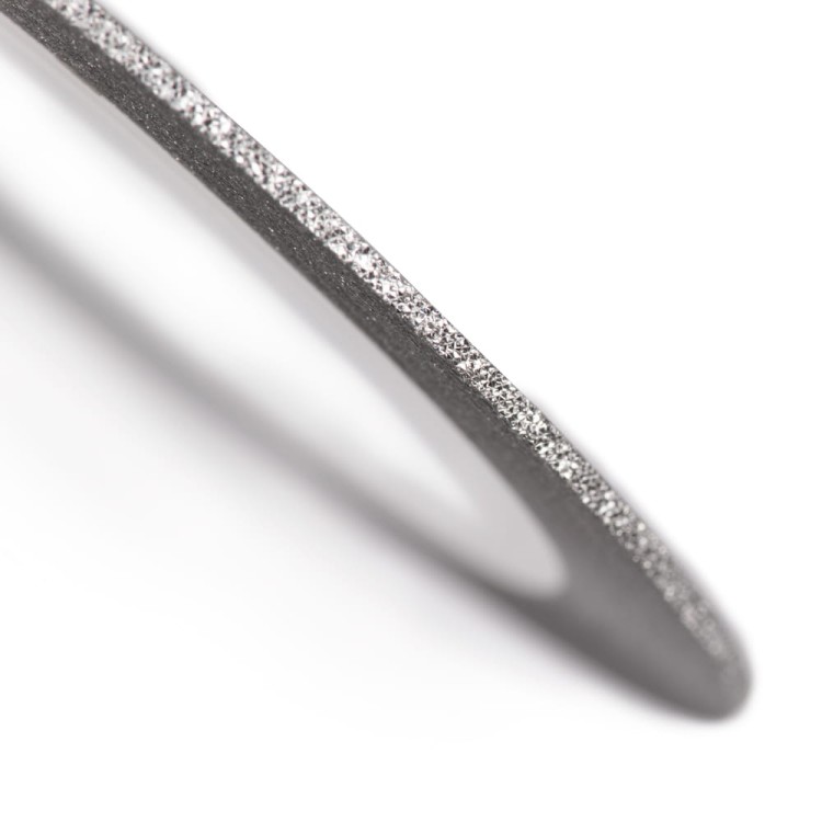 TASIEMKA-SAMOPRZYLEPNA-DO-ZDOBIEŃ-PAZNOKCI-Nr9-SILVER-GLITTER-1.jpg