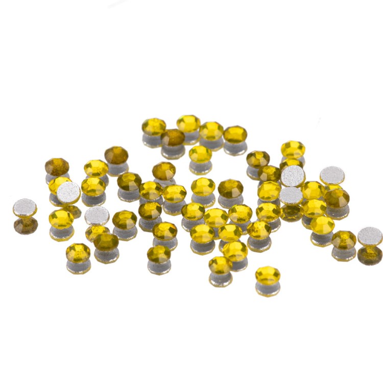 CYRKONIE-DO-PAZNOKCI-ALA-SWAROVSKI-1440SZT-CITRINE-SS3-2.jpg