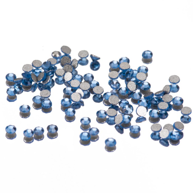 CYRKONIE-DO-PAZNOKCI-ALA-SWAROVSKI-1440SZT-LIGHT-SAPPHIRE-SS3-2.jpg