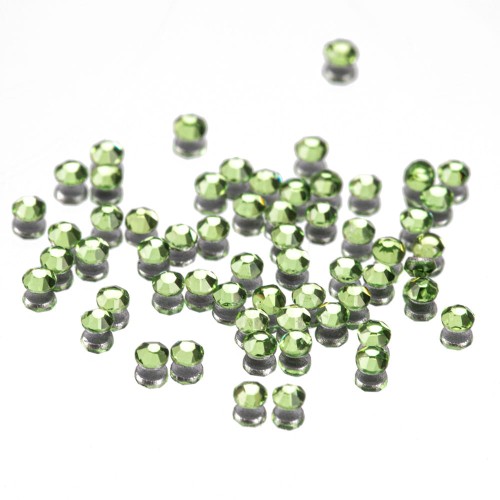 CYRKONIE-DO-PAZNOKCI-ALA-SWAROVSKI-1440SZT-PERIDOT-SS3-2.jpg