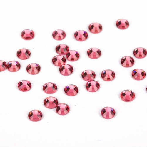 CYRKONIE-DO-PAZNOKCI-ALA-SWAROVSKI-1440SZT-ROSE-SS10-2.jpg