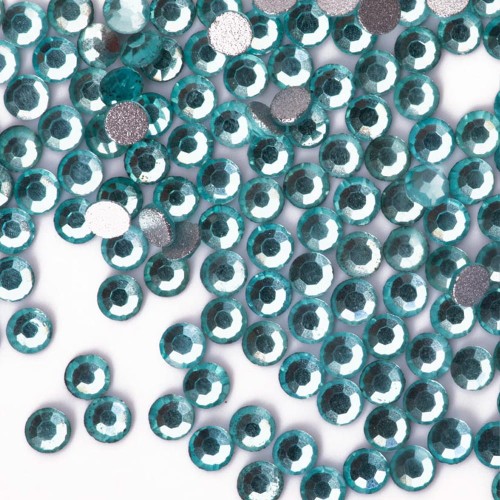 CYRKONIE-DO-PAZNOKCI-ALA-SWAROVSKI-1440SZT-AQUAMARINE-SS5-2.jpg