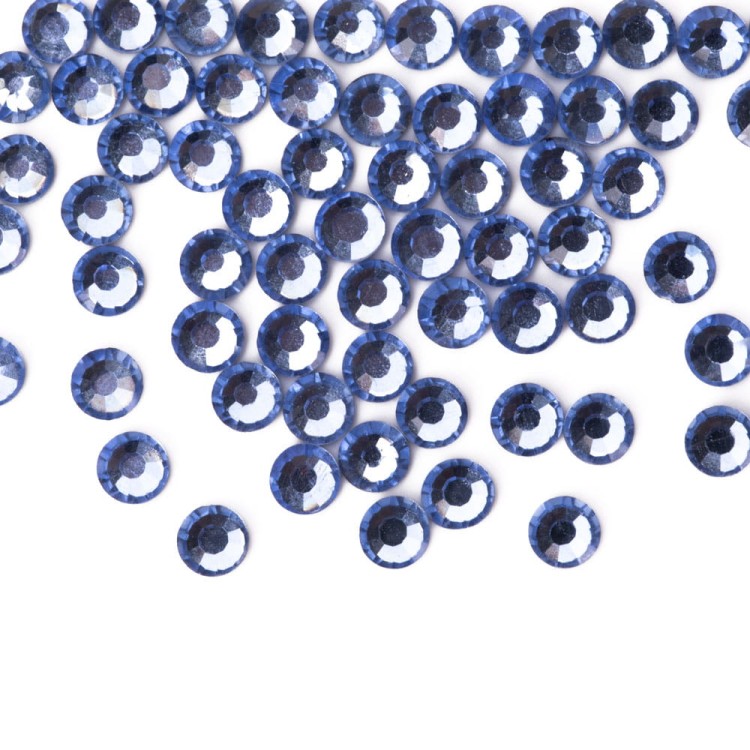 CYRKONIE-DO-PAZNOKCI-ALA-SWAROVSKI-1440SZT-LIGHT-SAPHIRE-SS10-1.jpg