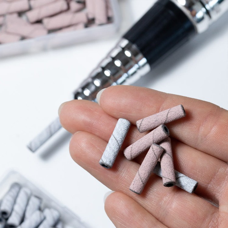Kapturki do manicure i pedicure mandrele (1).jpg