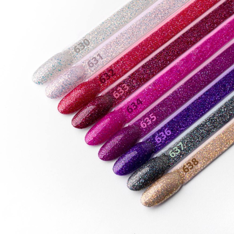 MOLLYNAILS-SPOTLIGHT.jpg