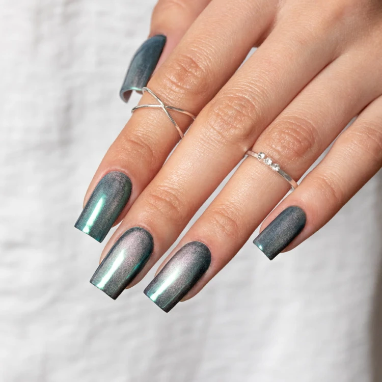 glamour-6-mollynails-161-2.jpg