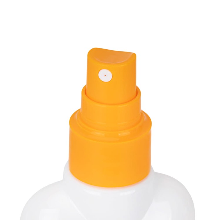 5200310404511-BALSAM-MARCHEWKOWY-O-ŚREDNIEJ-OCHRONIE-SPF-20-200ML-2.jpg