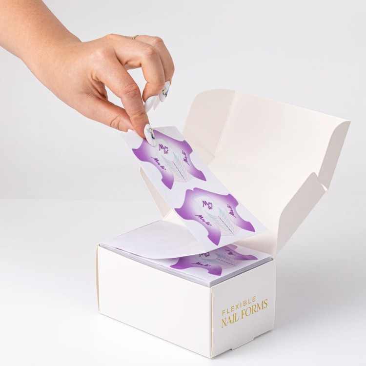 Szablony formy do przedłużania paznokci MollyLac Flexible fioletowe 500szt 3.jpg