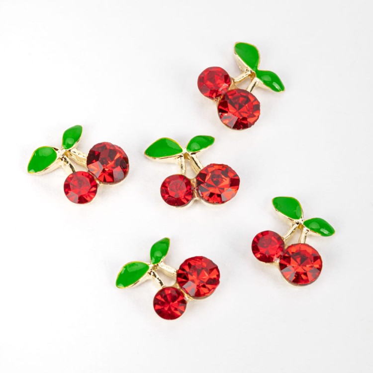 Ozdoby do paznokci kasetka z cyrkoniami wiśnie 30 szt 2.jpg