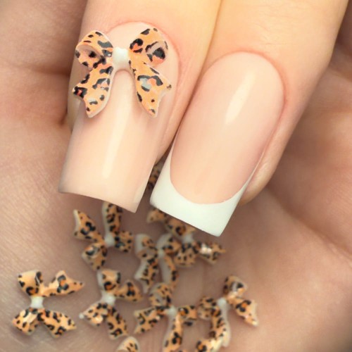 Ozdoby do paznokci Molly Nails kokardki 3D panterka 45 szt 2.jpg