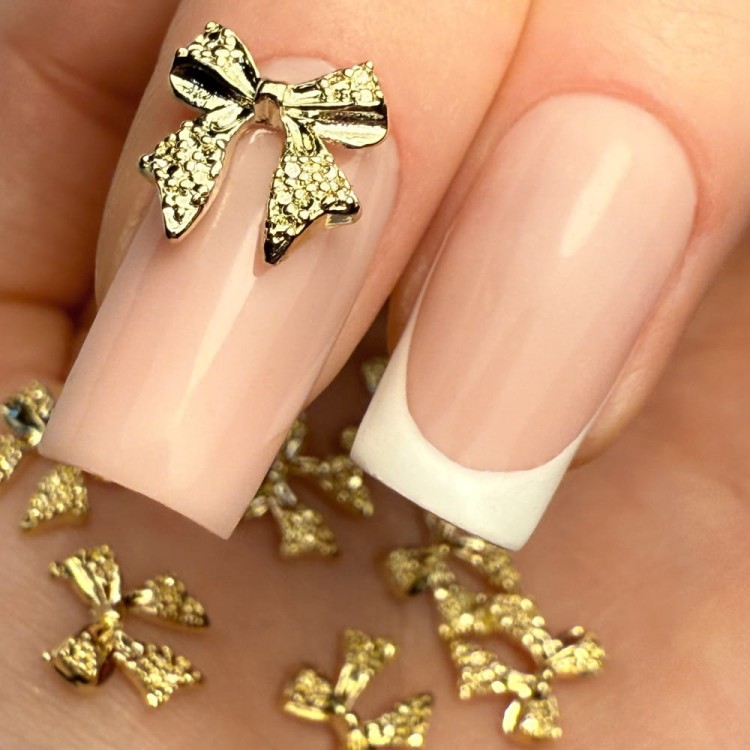 5903990597275-OZDOBY-DO-PAZNOKCI-MOLLY-NAILS-KOKARDKI-3D-Nr4-10szt-2.jpg