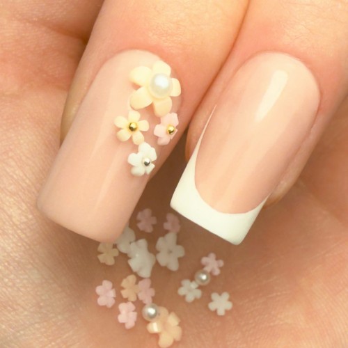 Ozdoby do paznokci akrylowe kwiatki mix kolorów kasetka ok 180 sztuk 2.jpg