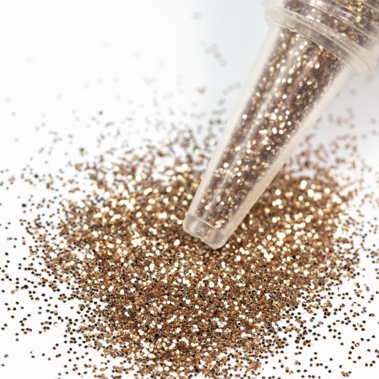 BROKAT DO PAZNOKCI W BUTELCE Z DOZOWNIKIEM NR 3 2.jpg