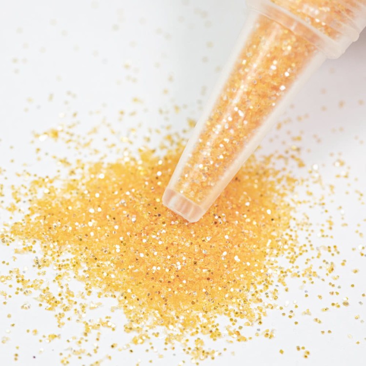 BROKAT DO PAZNOKCI W BUTELCE Z DOZOWNIKIEM NR 11 2.jpg