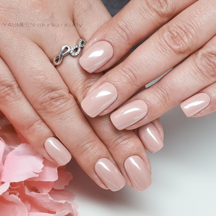 PAZNOKCIE GLAMOUR 62,-glamour-pyłek.jpg