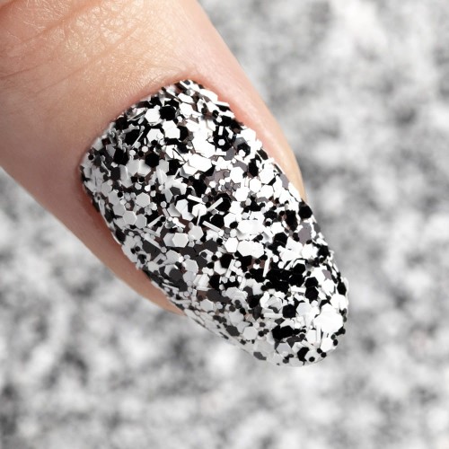 OZDOBA DO PAZNOKCI SNOW DREAM 5g NR 6 2.jpg