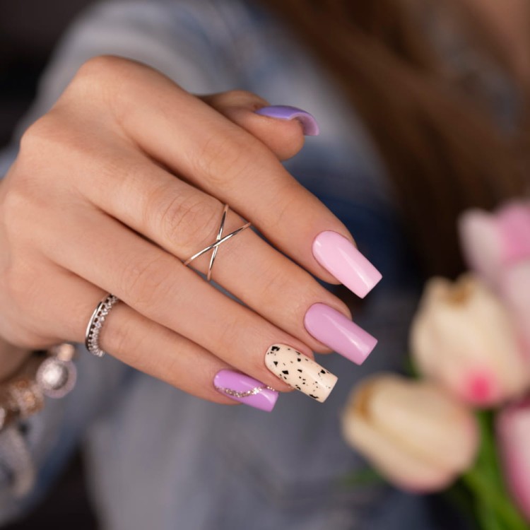 TOP BLACK JACK MOLLY NAILS 10g 5.jpg