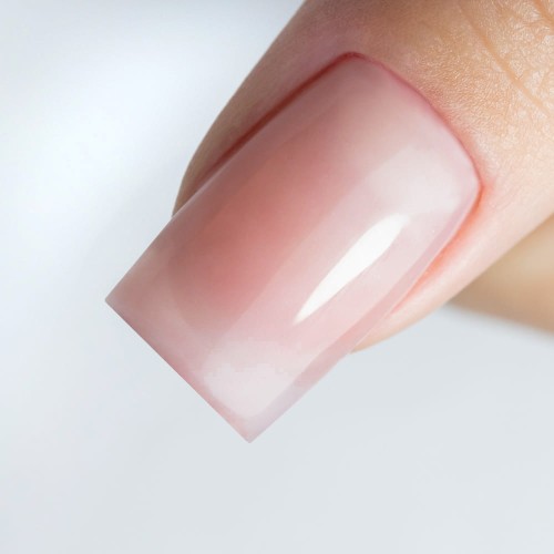 GEL IN BOTTLE EWELINA STASZAK SALON COVER 2.jpg