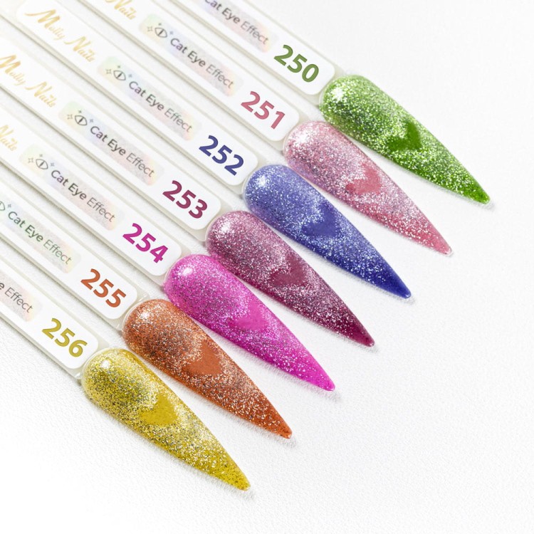 MOLLY-NAILS-GLACIER-CRUSH-250-256.jpg