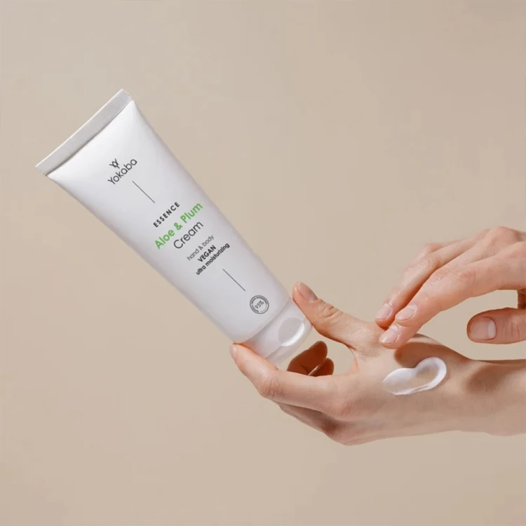 Krem nawilżający do rąk i ciała Yokaba Aloe&Plum 75 ml 3.jpg
