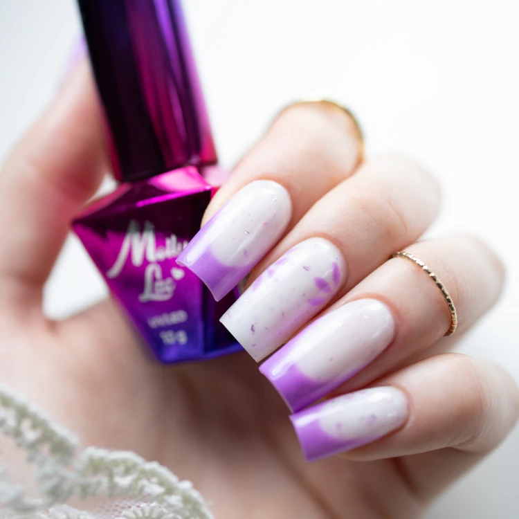 MOLLYLAC-17,-BAZA-FLAKES-RUBBER-BASE-MILK&PURPLE-2a.jpg
