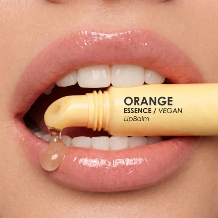 Balsam pielęgnujący do ust Yokaba Orange 15 ml 3.jpg
