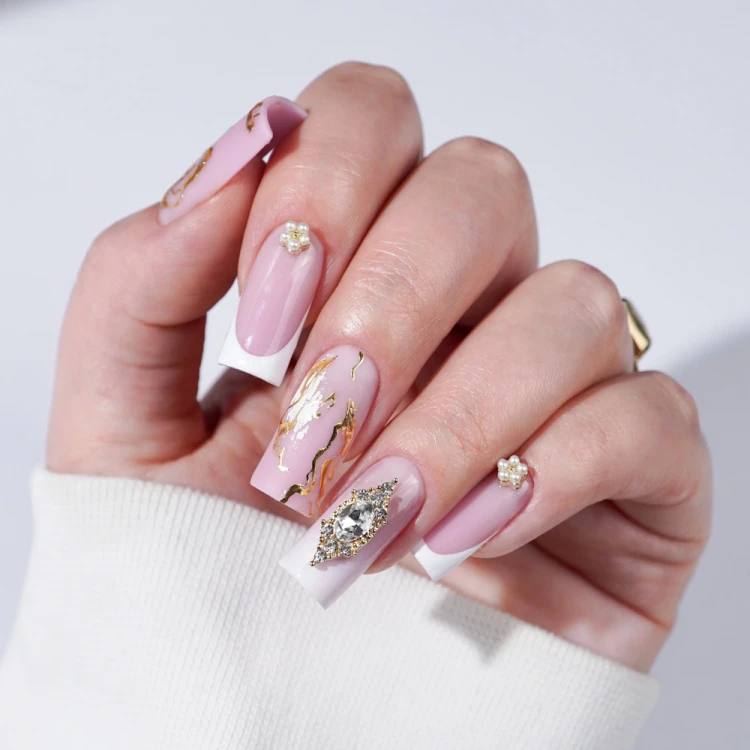 5903990596988-OZDOBY-DO-PAZNOKCI-MOLLY-NAILS-KRYSZTAŁKI-3D-Nr1-10szt-5.jpg