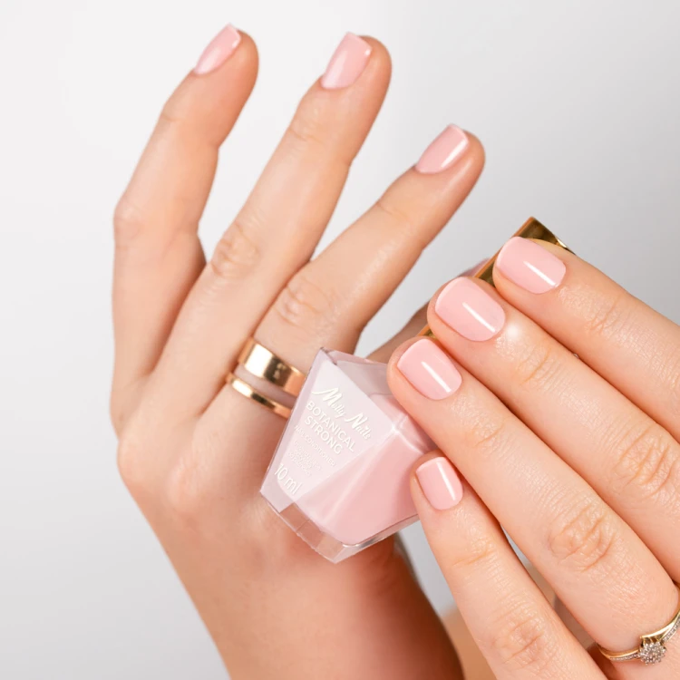 MOLLY-NAILS-BOTANICAL-STRONG-NAIL-CONDITIONER-10ml-3.jpg