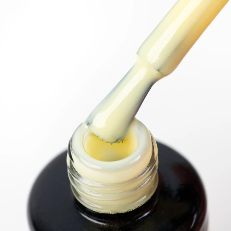 COLOR RUBBER BASE 2in1 BUTTER YELLOW 7g 5.jpg