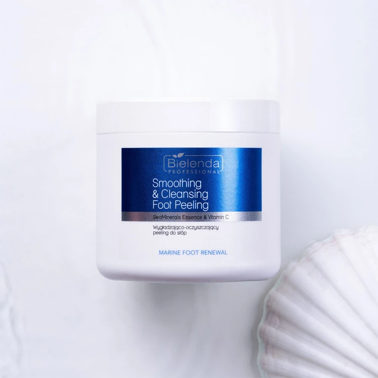 Wygładzająco-oczyszczający peeling do stóp Bielenda 600g 2.jpg
