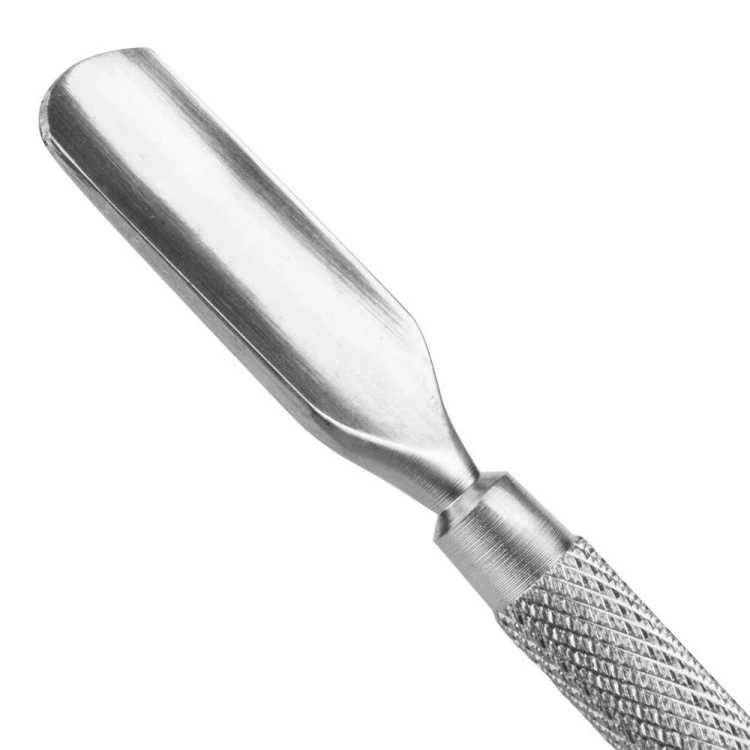 Profesjonalne dłutko do manicure i pedicure Nr 21  (3).jpg