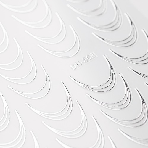Naklejki samoprzylepne na paznokcie linia uśmiechu 39szt silver DH-808 2.jpg